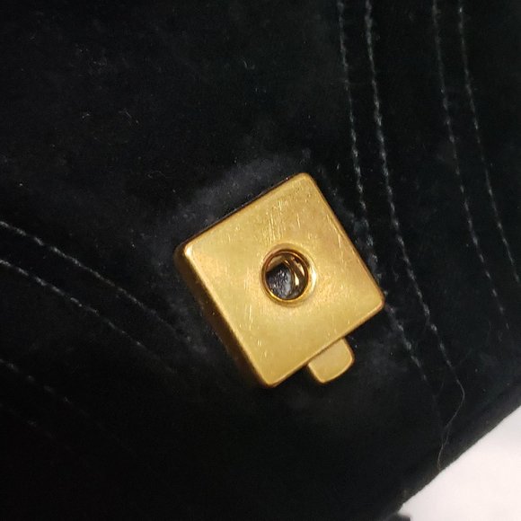 ❌SOLD❌ GUCCI Black Velvet Small GG Marmont - Picture 9 of 16